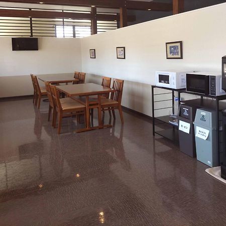 Hotel Isesaki East Екстер'єр фото