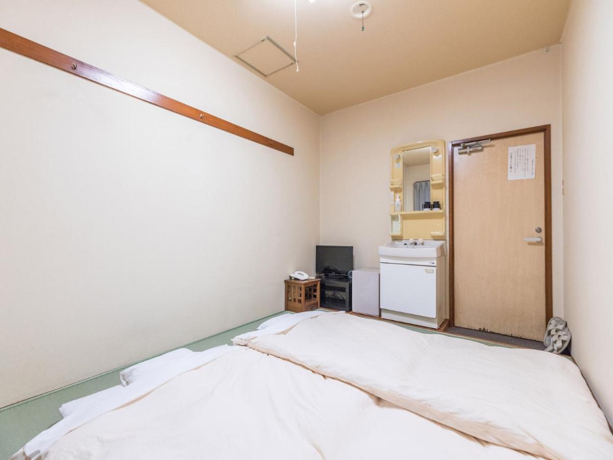 Hotel Isesaki East Екстер'єр фото